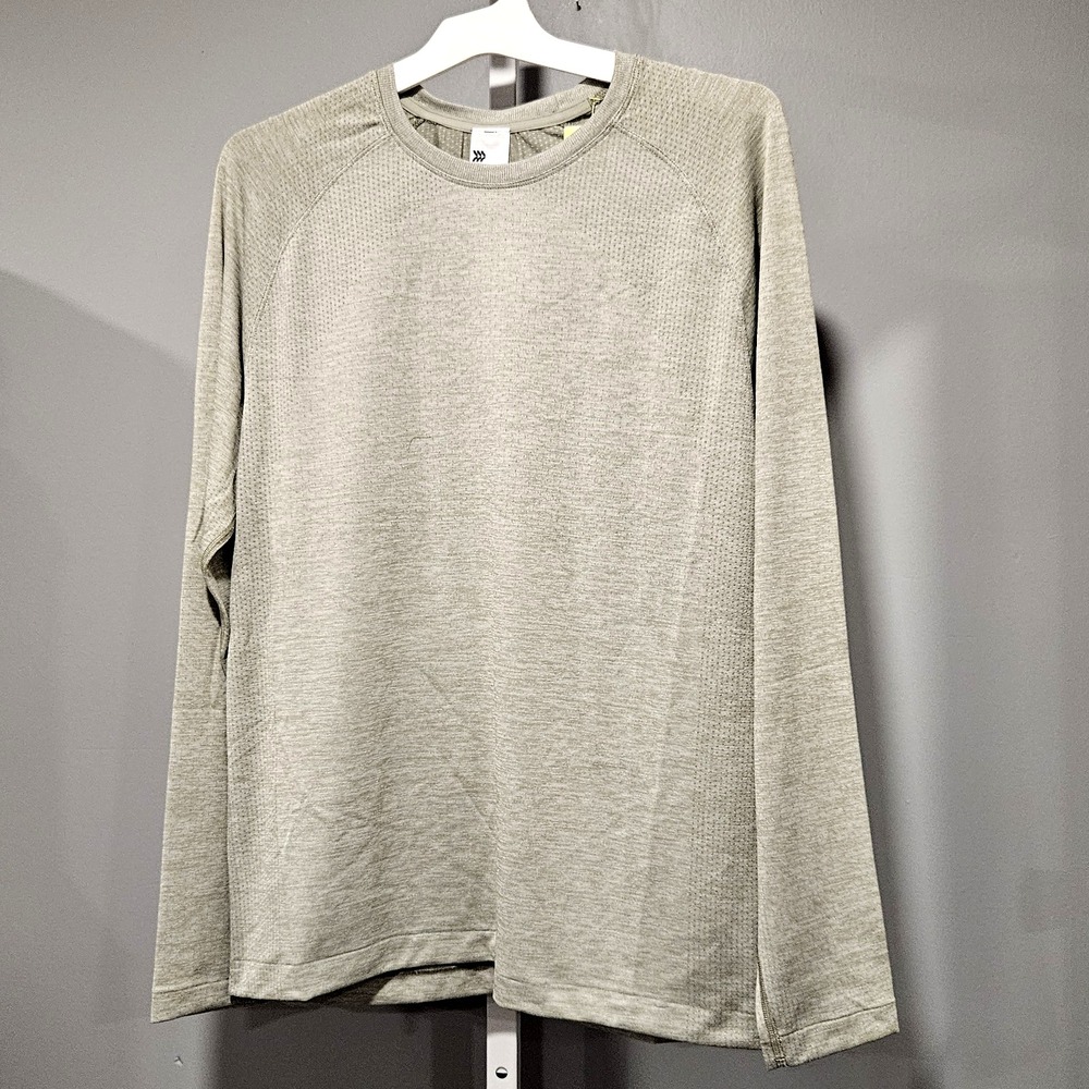 NWT All In Motion Men's M Heathered Green Athletic Shirt Moisture Wicking